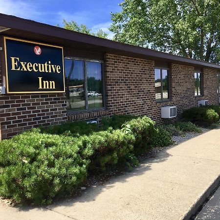 Executive Inn Cass City 外观 照片