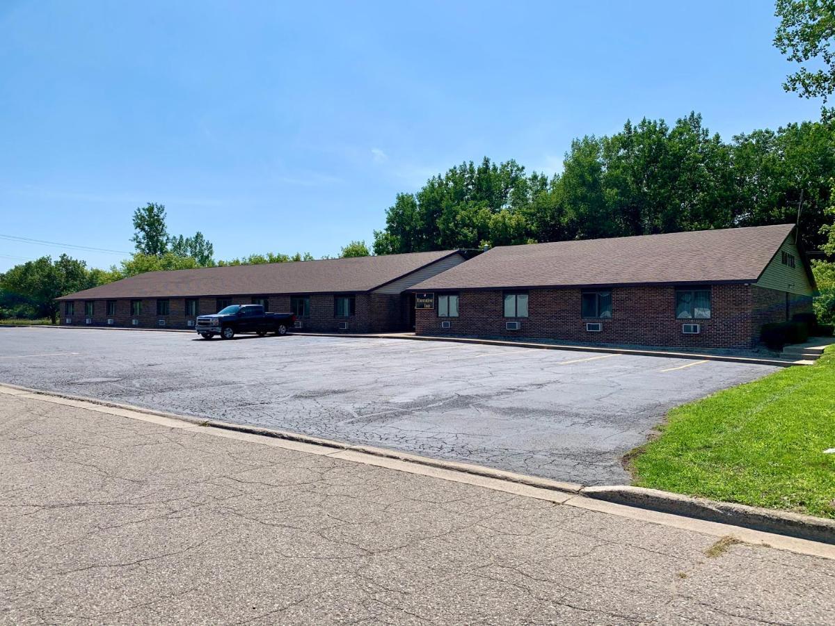 Executive Inn Cass City 外观 照片