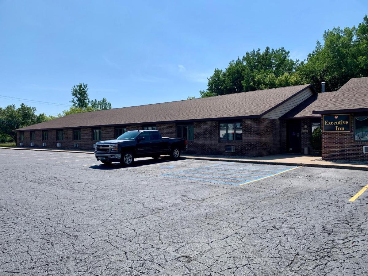 Executive Inn Cass City 外观 照片
